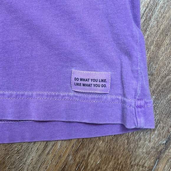 Life is Good Long Sleeve Crew Neck Tee Powder Room Size Large Purple - Picture 5 of 11